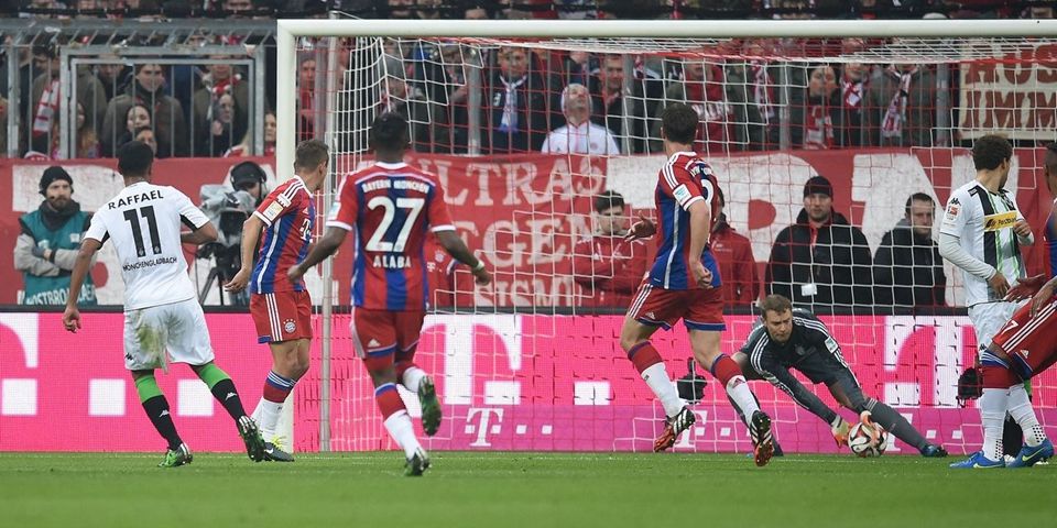  拜仁慕尼黑豪取联赛十连胜，德甲冠军悬念逐渐缩小