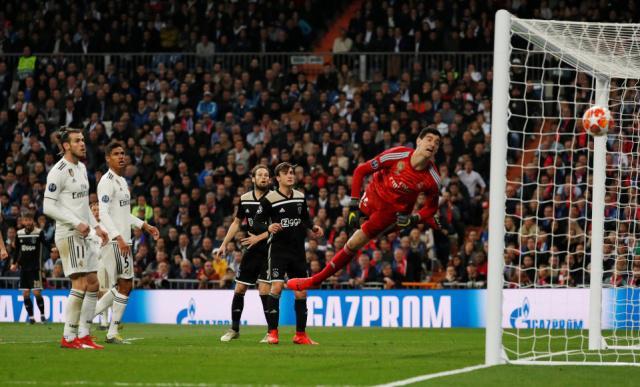  克莱蒙定位球战术显威逼平传统豪门