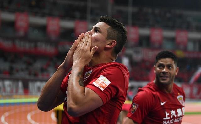  佛罗伦萨补时阶段绝平博洛尼亚收获宝贵一分